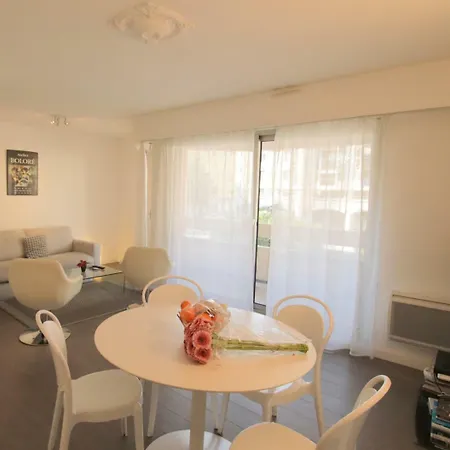 Le Cigalusa Apartman *
